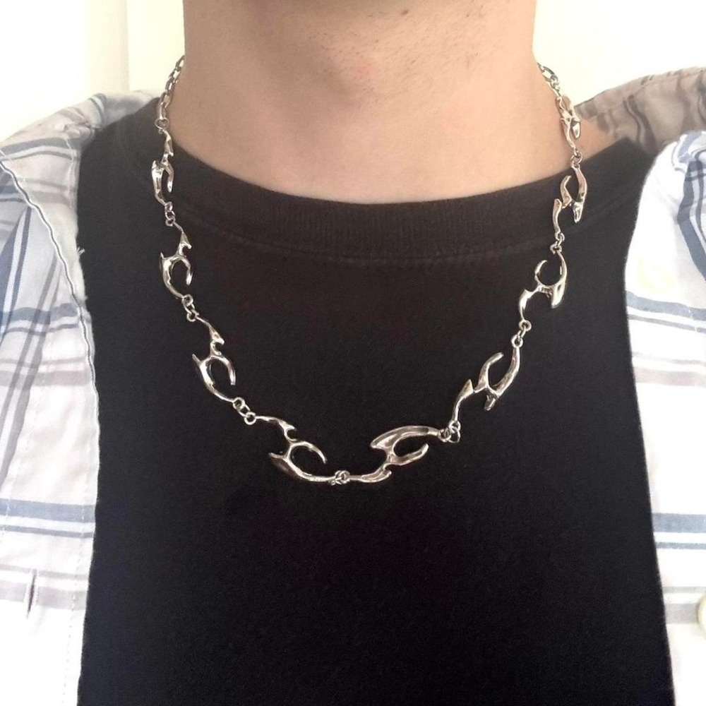 Silver cyber style chan necklace